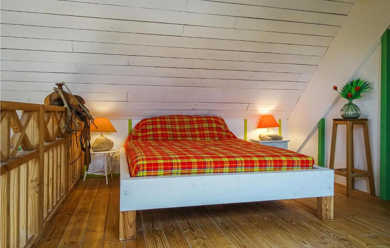 Cozy Home In Plouguerneau With Wifi France