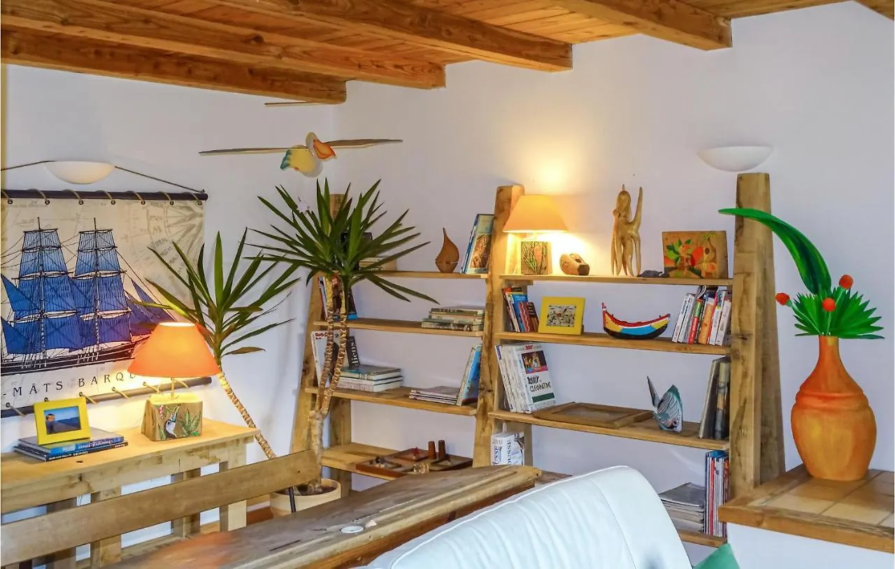 Holiday home Cozy Home In Plouguerneau With Wifi France