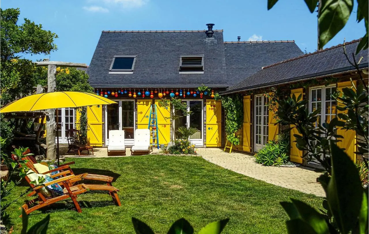 Cozy Home In Plouguerneau With Wifi