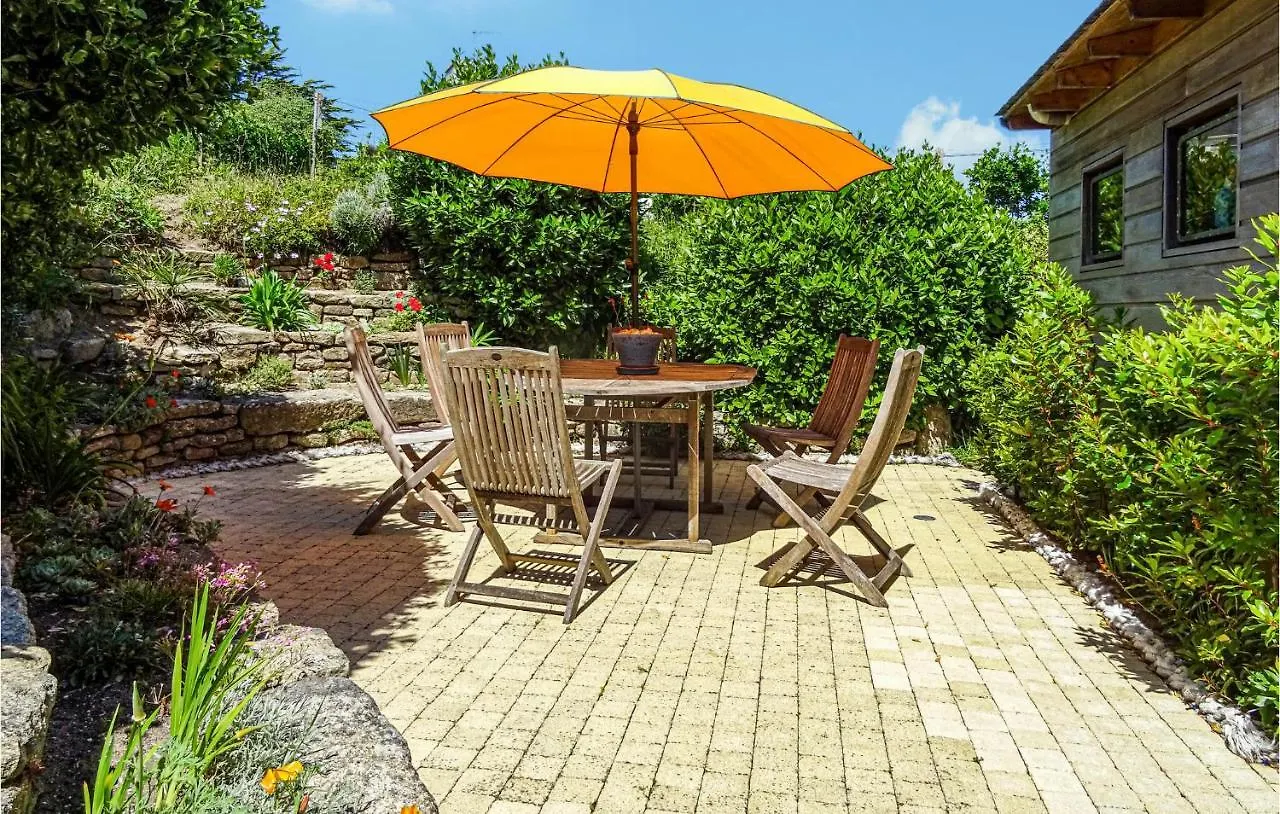 Cozy Home In Plouguerneau With Wifi Holiday home